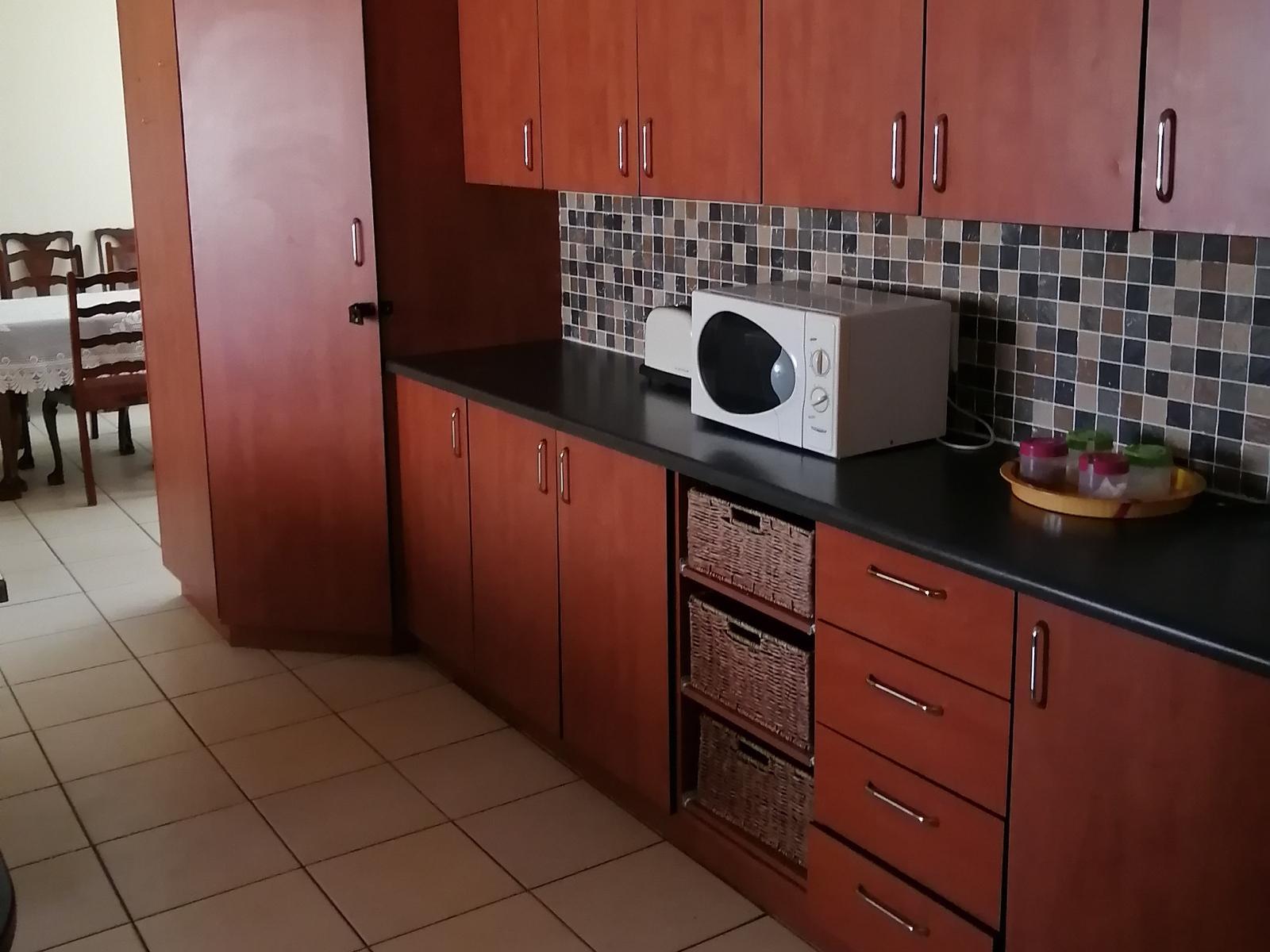 Picture of kitchen